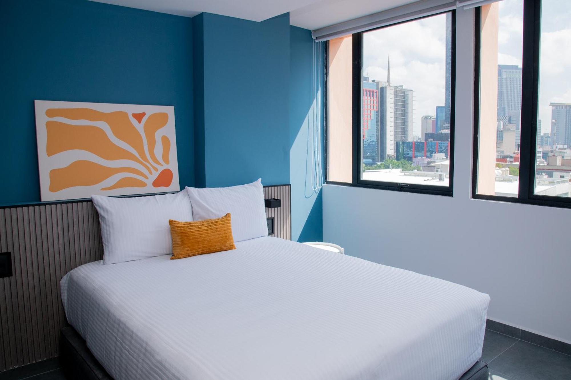 Niu Reforma 4* Mexico City